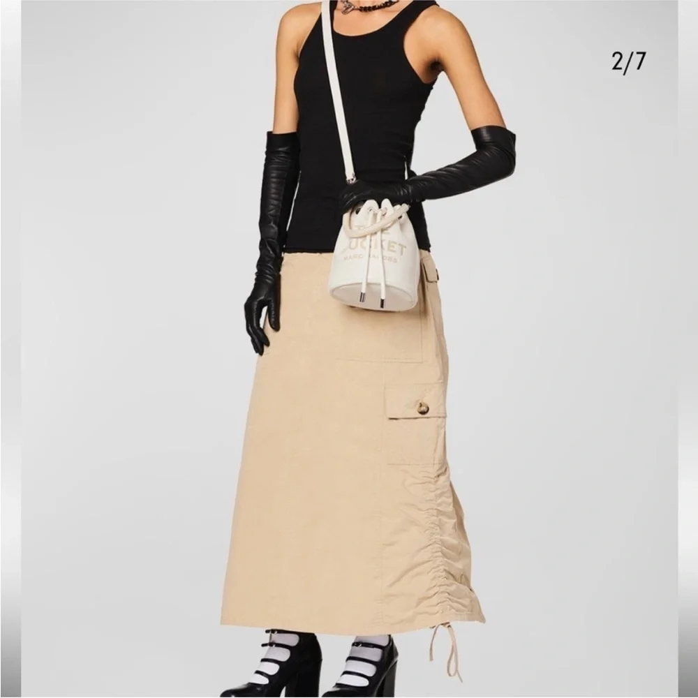 Marc Jacobs The Leather Bucket Bag